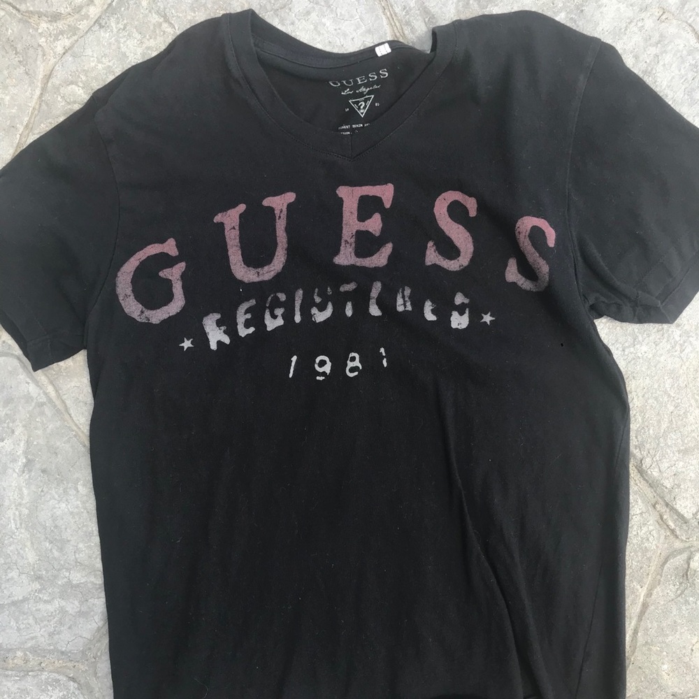 Guess Designer Tee shirt